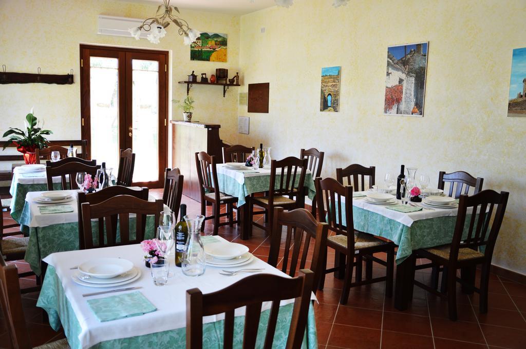 Agriturismo Terra Di Elea Azienda Agricola Di Raimondo Michela Ascea Kültér fotó