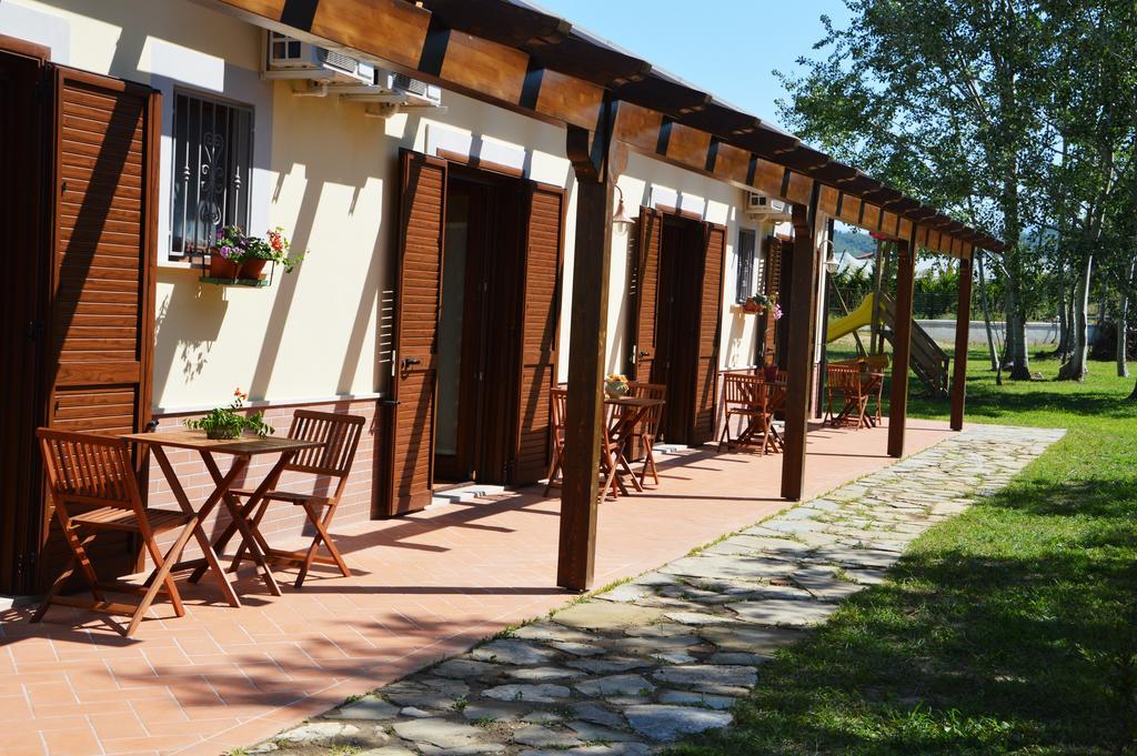 Agriturismo Terra Di Elea Azienda Agricola Di Raimondo Michela Ascea Kültér fotó